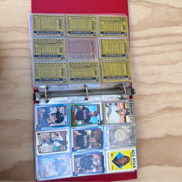 Vintage Baseball Card Collection - Picture 11 of 16